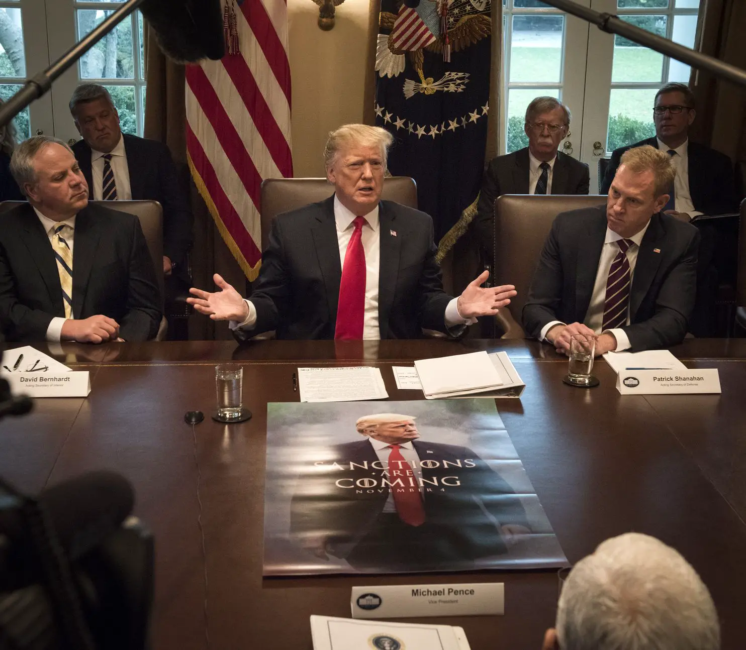 A defensive Trump calls a Cabinet meeting and uses it to boast, deflect ...