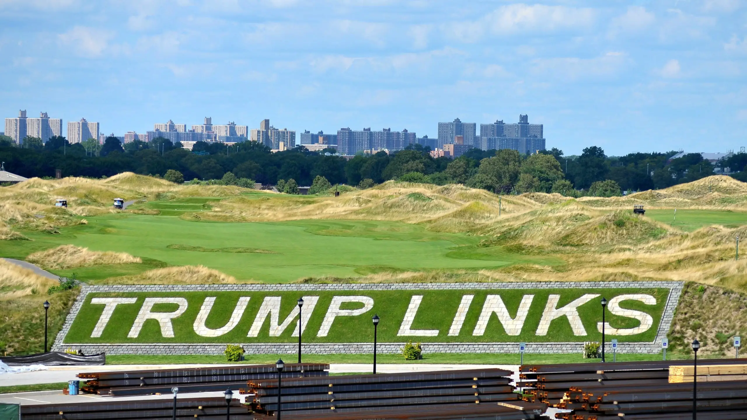 Removing the Name Trump Wont Save a Golf Course in the ...