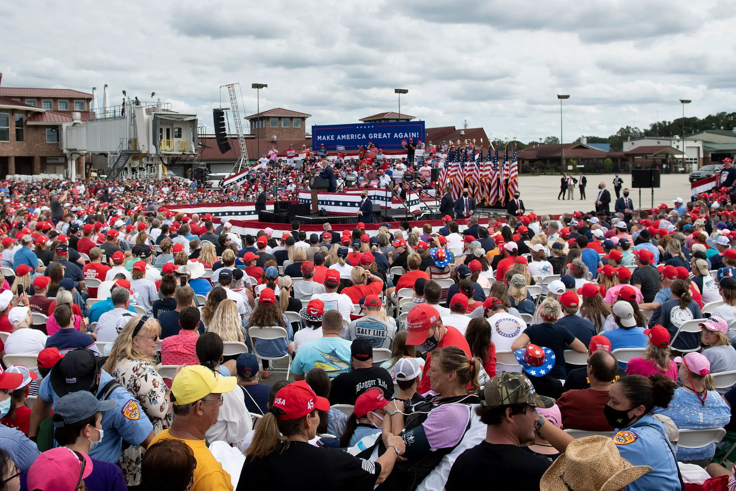 Trumps North Carolina Rally Attendance: Greenville Crowd Size Photos ...
